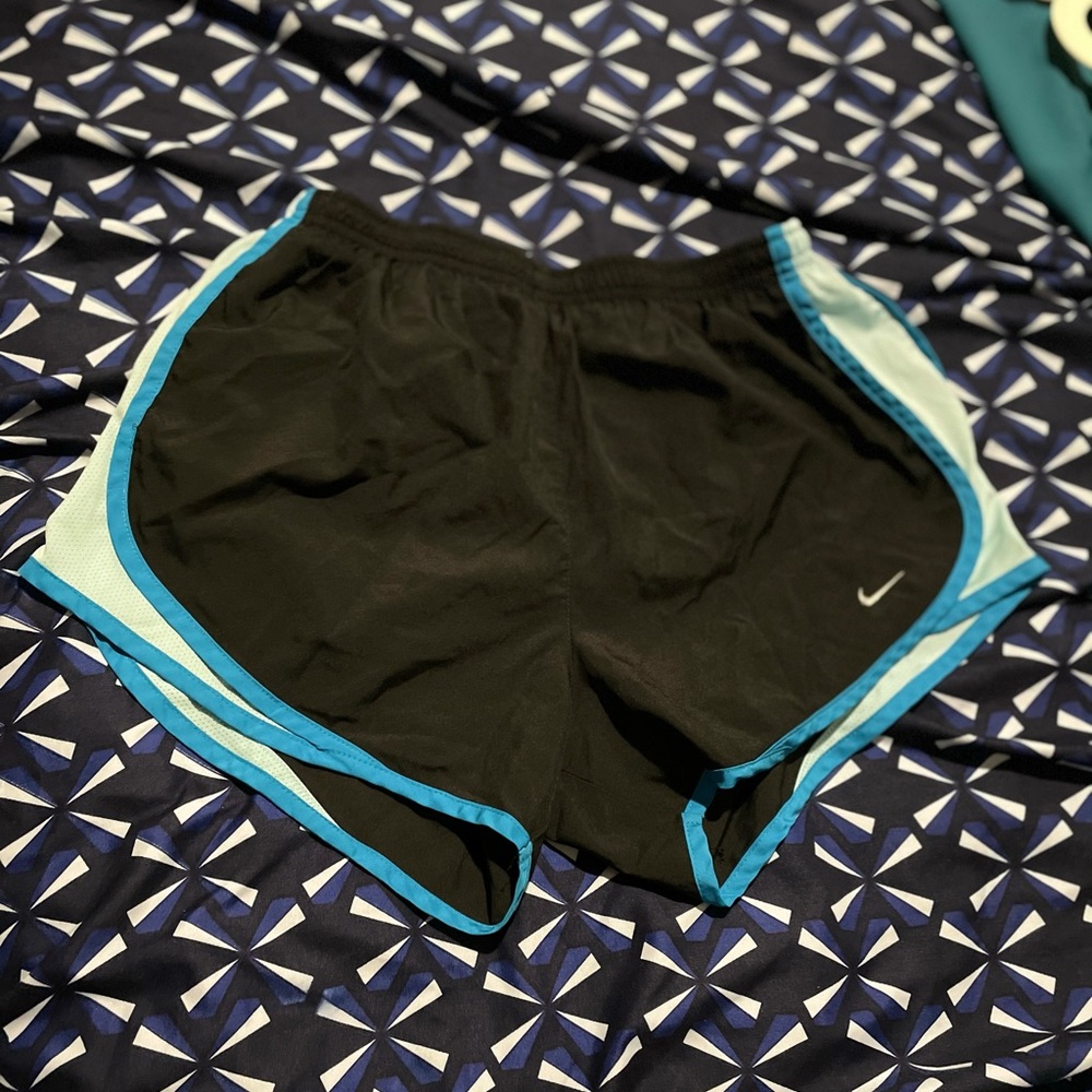 Nike tempo running shorts